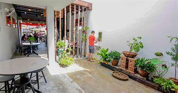 Hotel Hainan House 2*